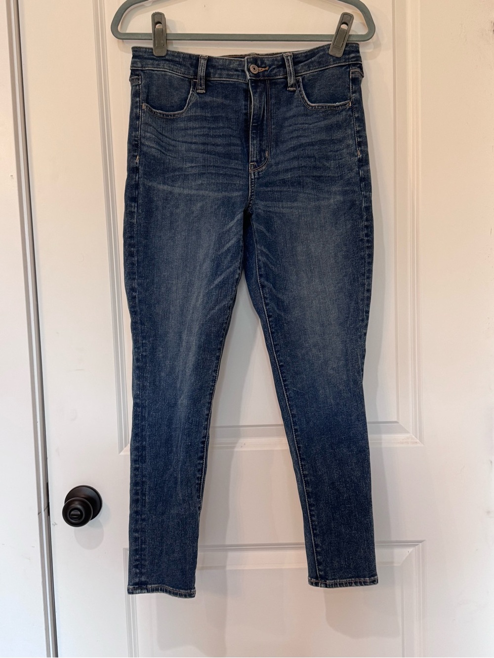 American Eagle Outfitters Dark Blue Skinny Jeans